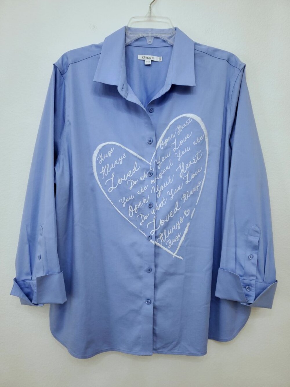 Chico's No Iron Stretch Embroidered Heart Blue Shirt Size 3.5 (18)